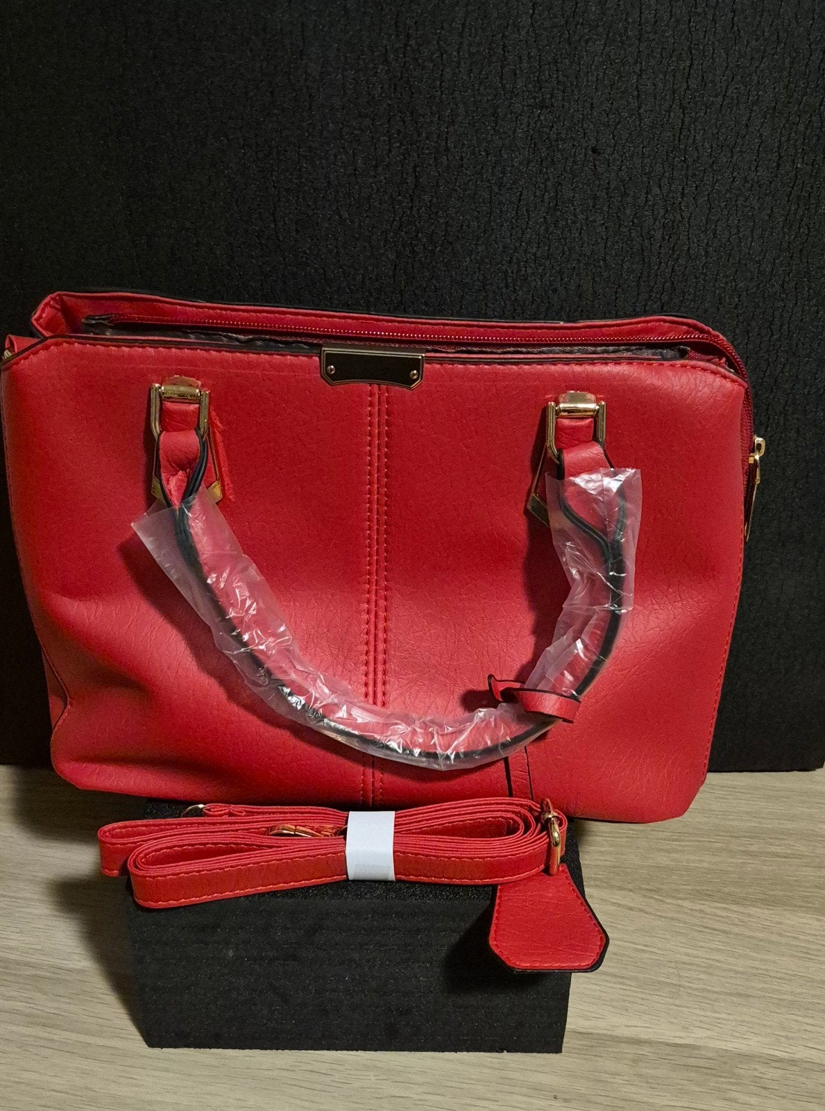 Mooie rode tas - Handtas met schouderband, Ophalen of Verzenden, Nieuw