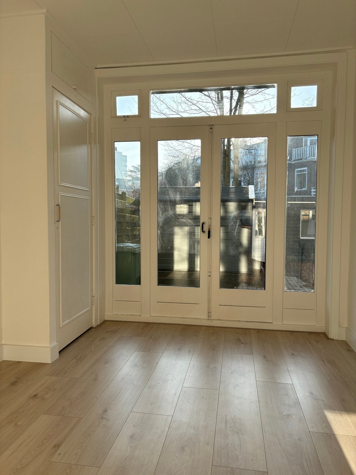 Mooie laminaatvloer, 30m2, lichtbruin, Ophalen, Bruin, Zo goed als nieuw, 25 tot 50 m²