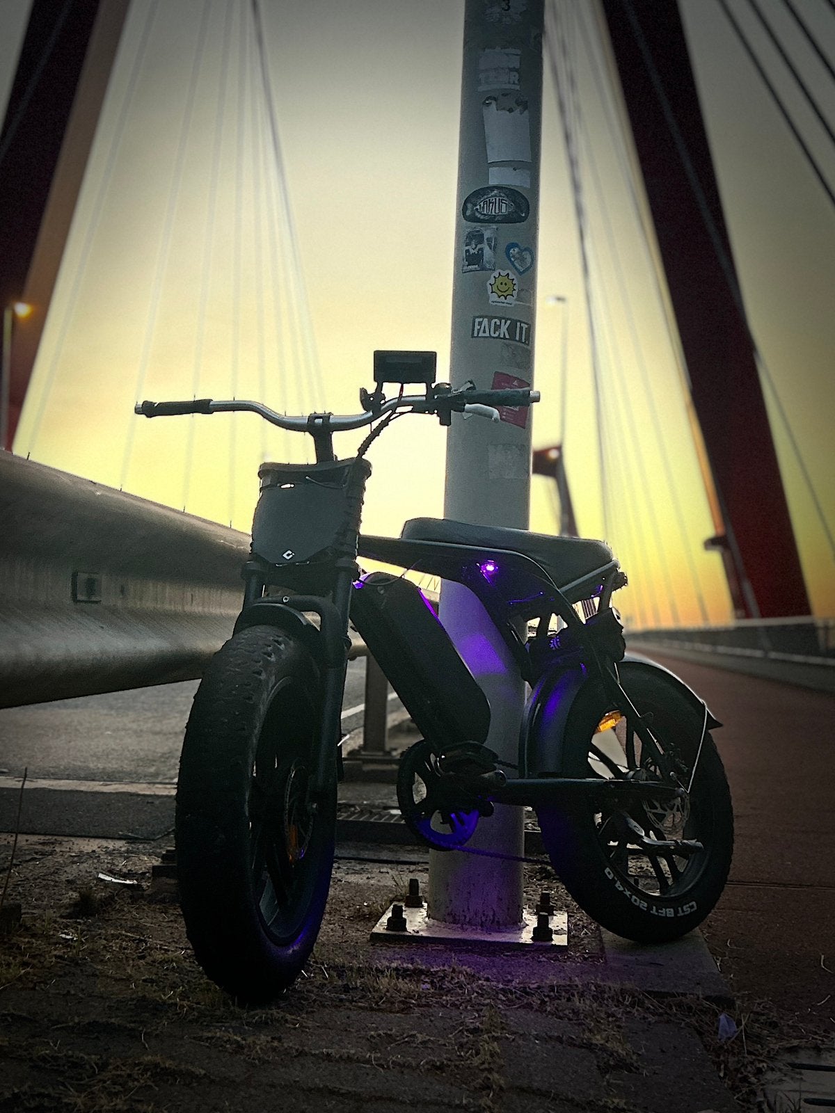 Custom fatbike v8 MOET WEG 650 EURO!! MET EXTRA ONDERDELEN, Gebruikt, 7 versnellingen, Ophalen, Overige merken