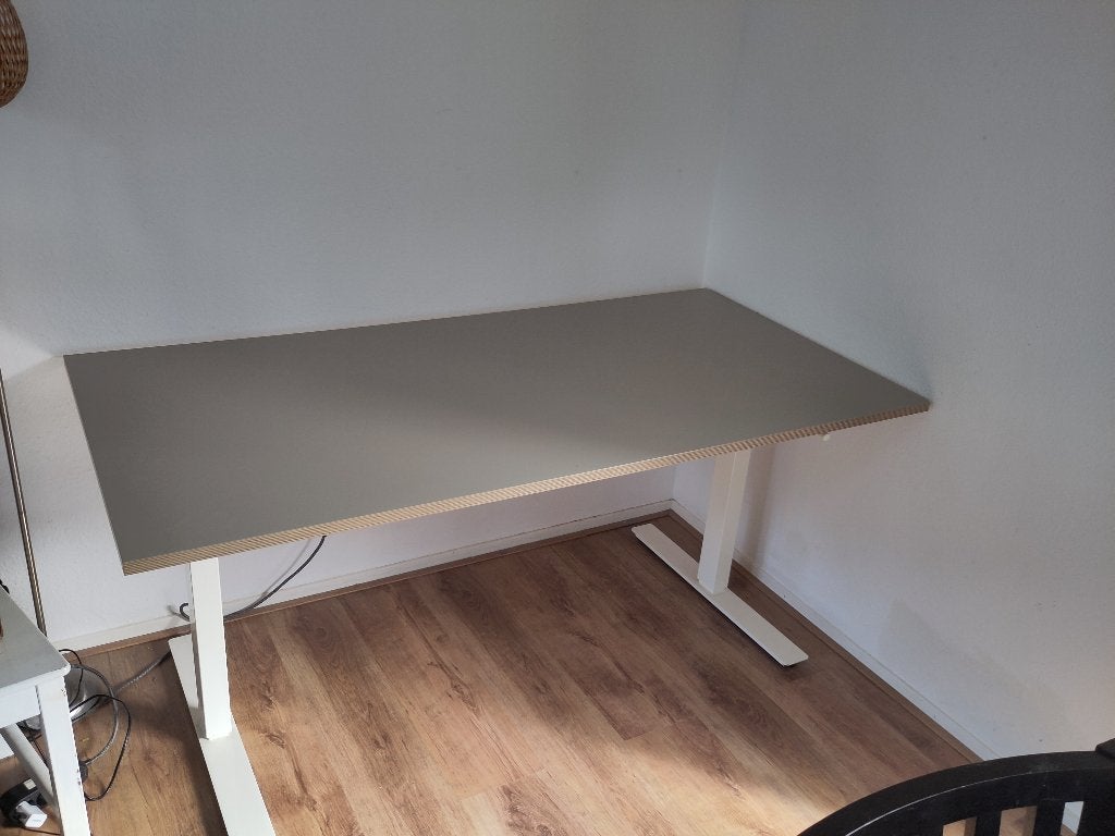 Verstelbaar bureau, Ophalen, Zit-sta bureau, 160 cm, Gebruikt