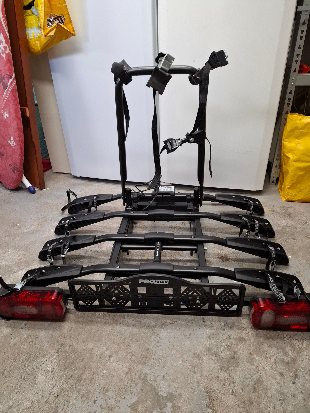 Pro User Amber IV Fietsendrager voor 4 fietsen, Auto diversen, Fietsendragers, Ophalen, 3 fietsen of meer, Gebruikt, Trekhaakdrager