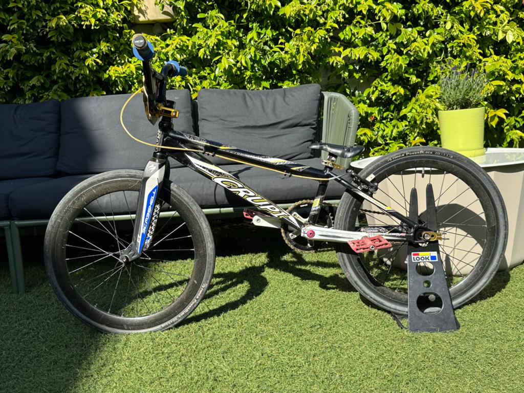 BMX Crupi expert met carbon wielen, Fietsen en Brommers, Fietsen | Crossfietsen en BMX, Ophalen of Verzenden, Gebruikt, Aluminium