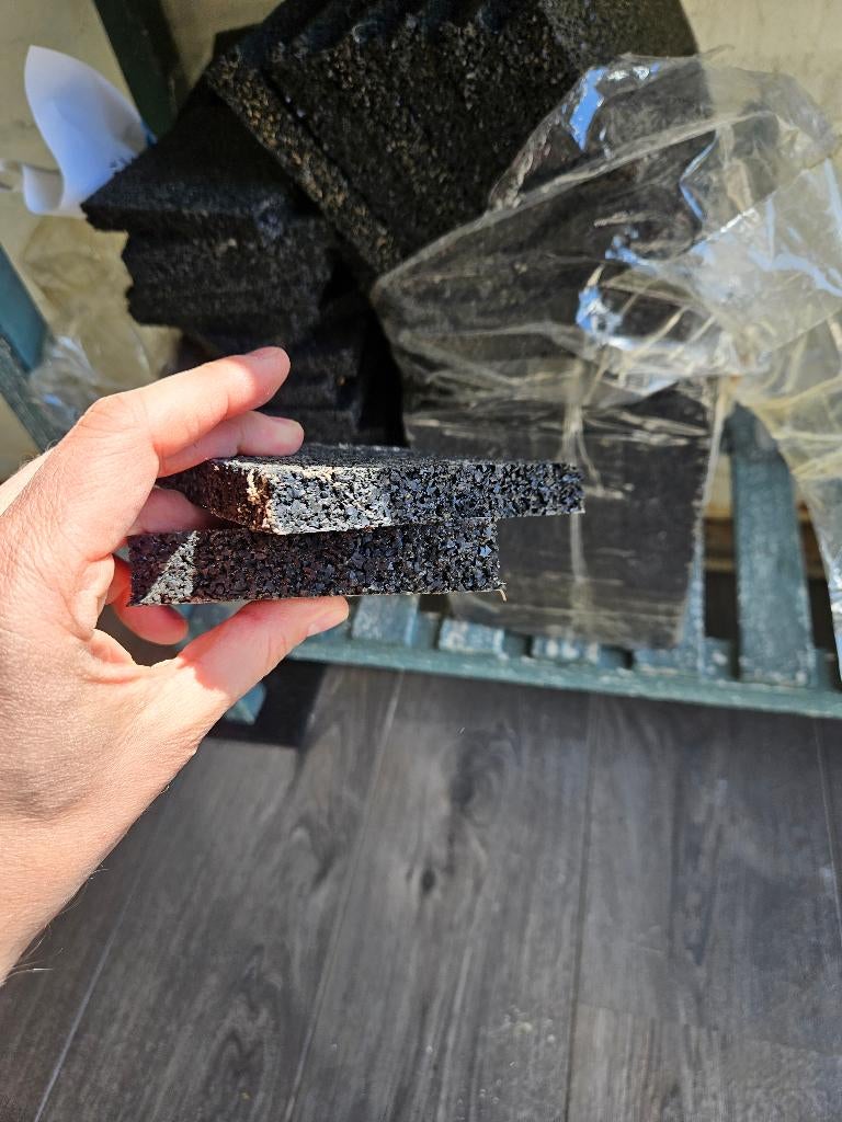 Rubberen tegeldragers voor buiten (10101&2), Tuin en Terras, Ophalen, Overige typen, Rubber, Zo goed als nieuw