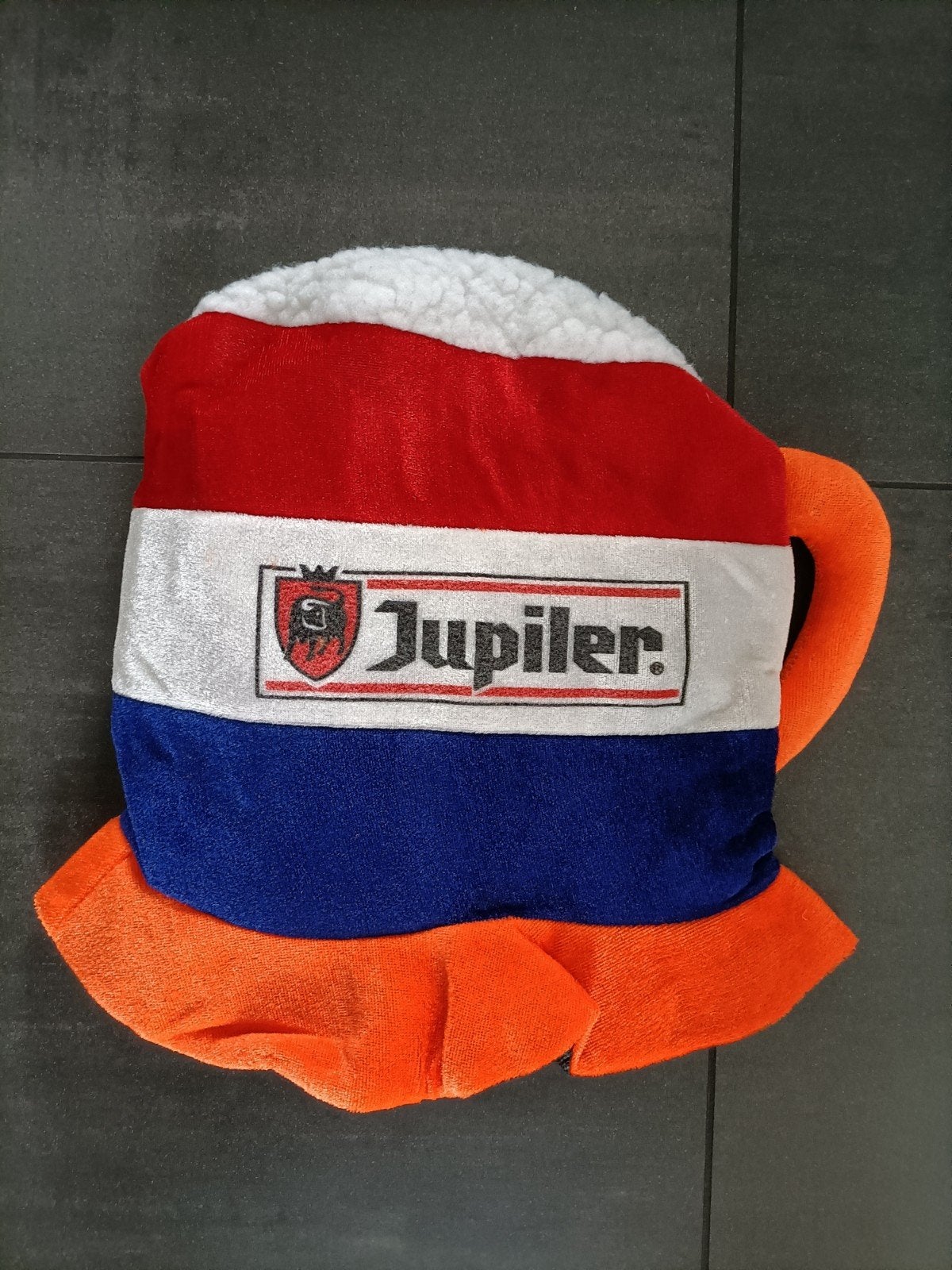 Jupiler oranje hoed, Jupiler, Hoed, Gedragen, One size fits all