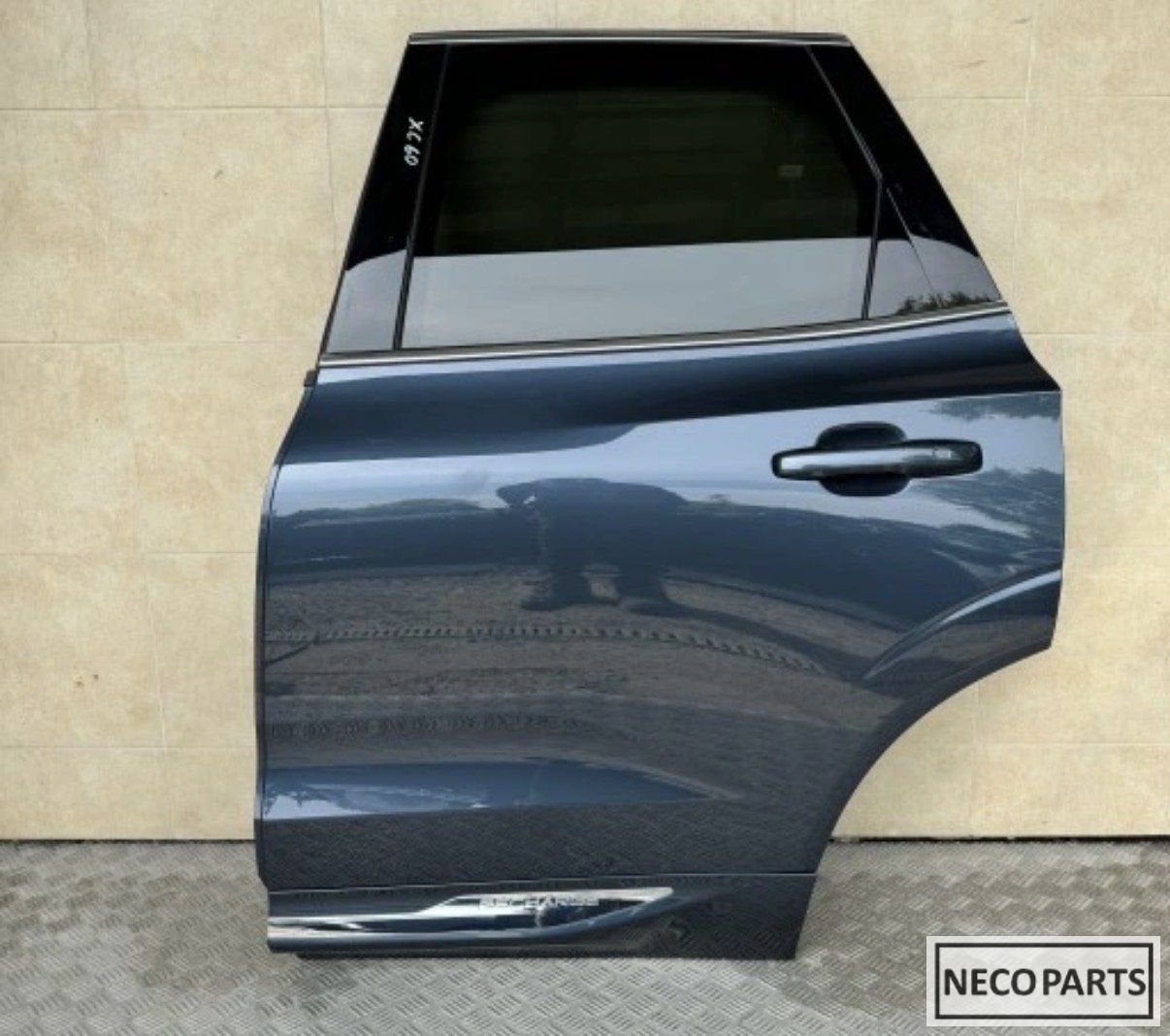 VOLVO XC60 II PLUG-IN HYBRID PORTIER DEUR ACHTER LINKS, Gebruikt, -, Ophalen of Verzenden, Volvo