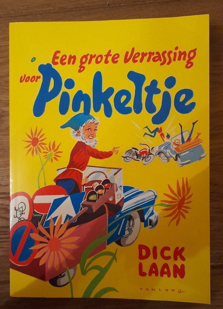 Dick Laan - Een grote verrassing voor Pinkeltje, Boeken, Ophalen of Verzenden, Gelezen, Dick Laan, Fictie algemeen