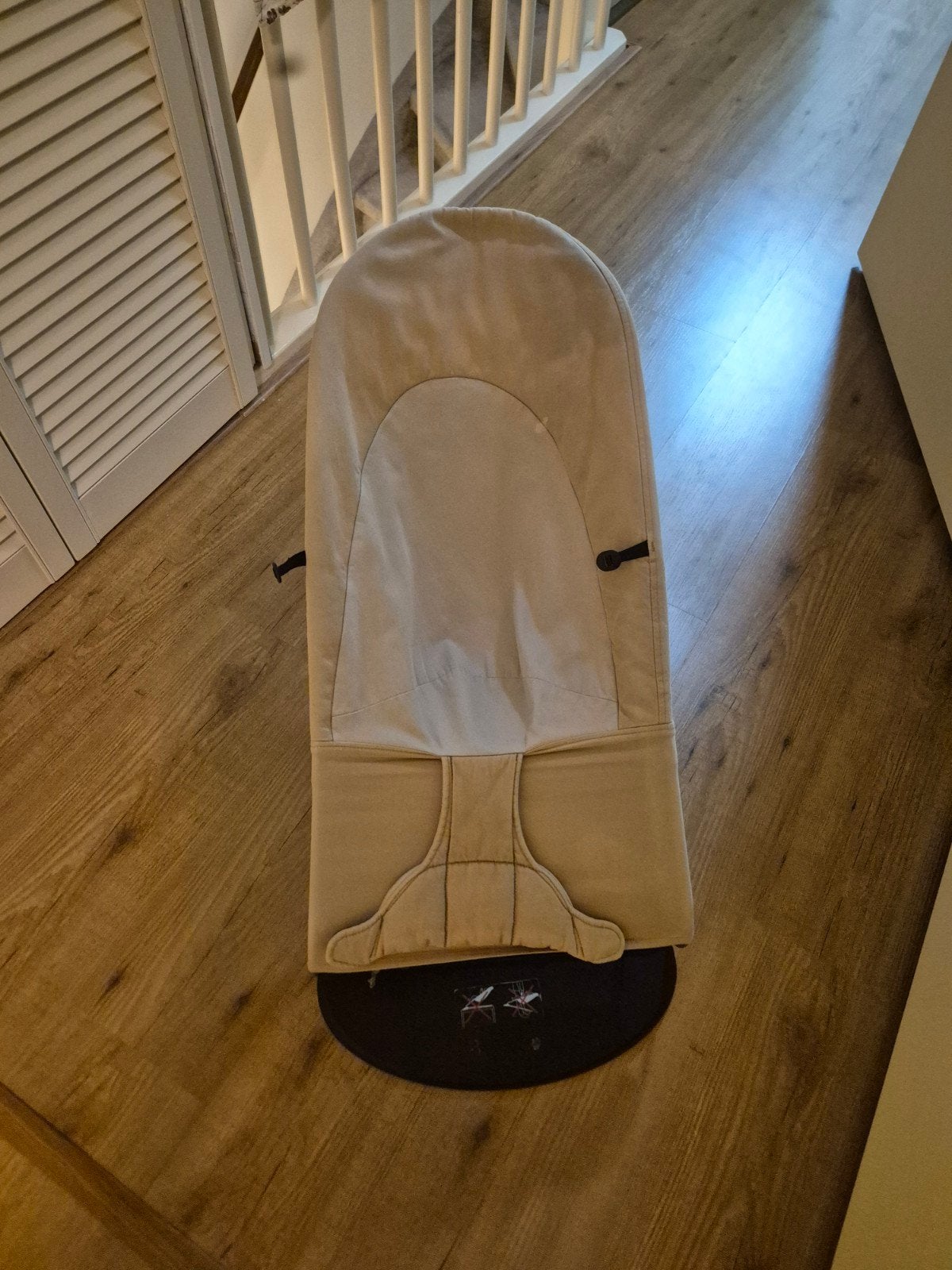 BabyBjörn Wiegje/Wipstoeltje - Beige, Ophalen of Verzenden, Gebruikt