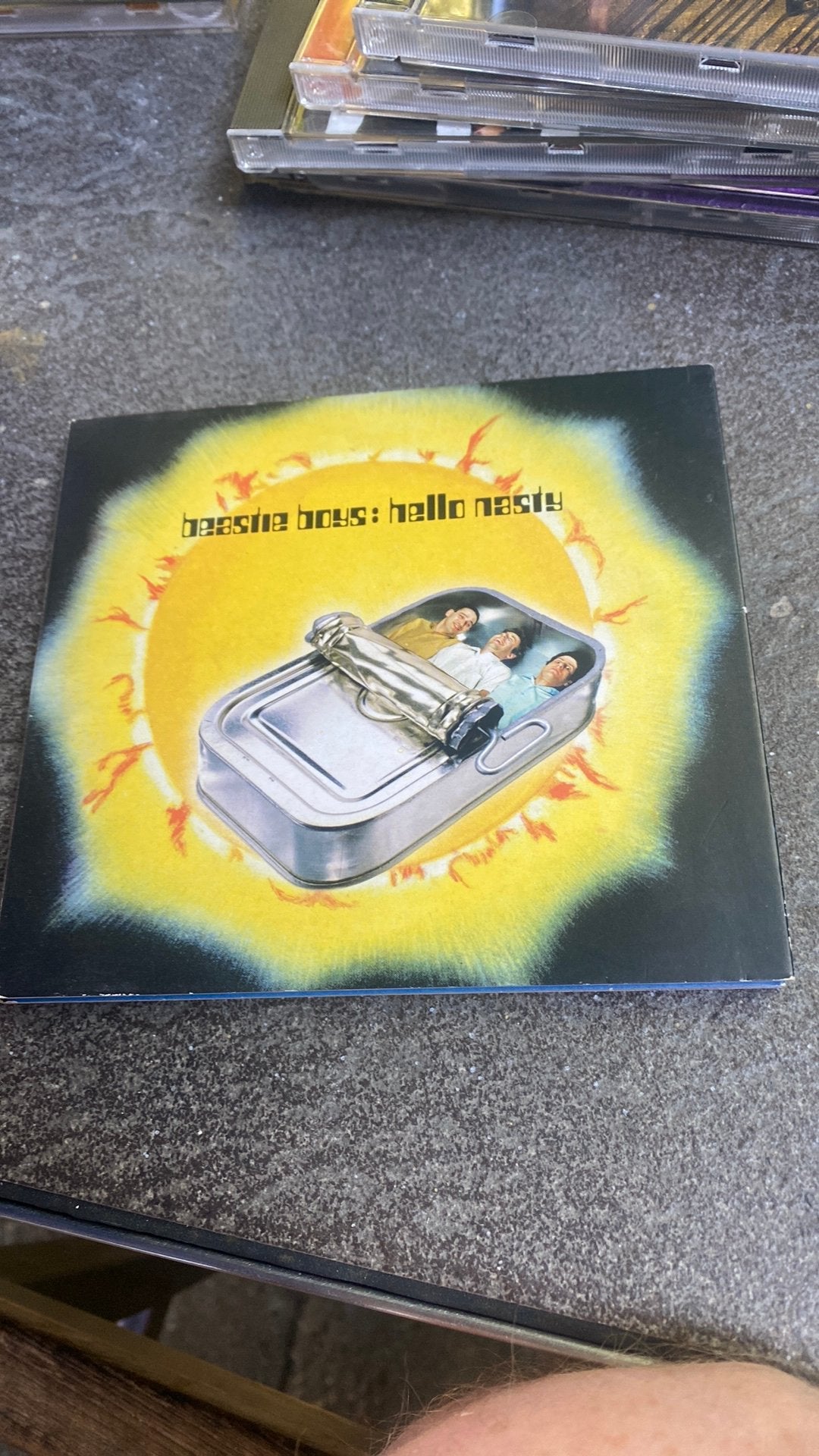 Cd beastie boys, hello nasty, Ophalen of Verzenden, Zo goed als nieuw, Poprock