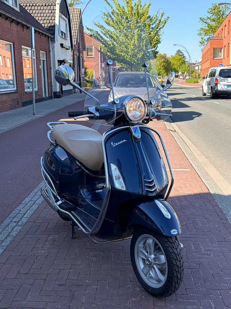 ❗️Vespa primavera in topconditie 3502 km met GARANTIE❗️, Ophalen of Verzenden, Zo goed als nieuw, Benzine, Overige modellen