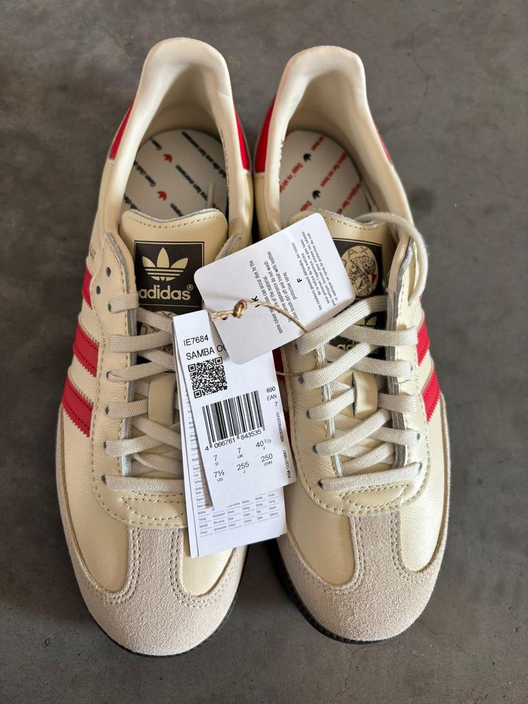 Adidas Samba AJAX editie 40 2/3, Kleding | Heren, Schoenen, Verzenden, Nieuw, Sneakers of Gympen