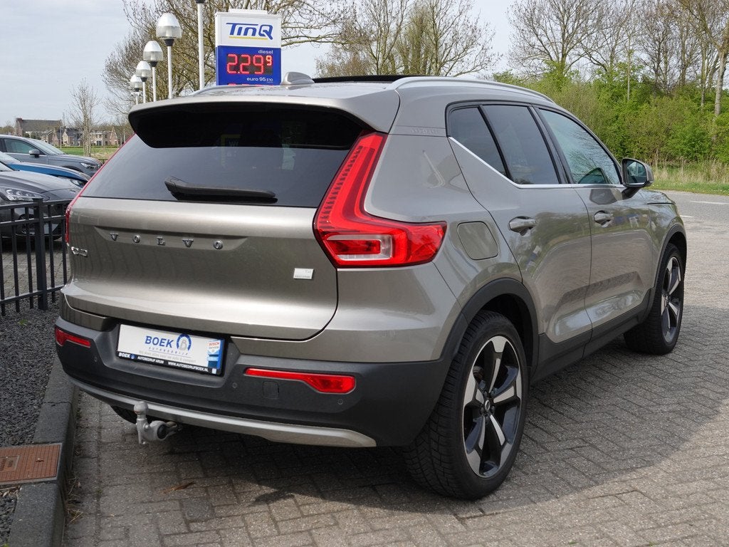 Volvo XC40 1.5 T4 Recharge Inscription PANO | VOL LEER | TRE, Bedrijf, Hybride Elektrisch/Benzine, 3 cilinders, 211 pk