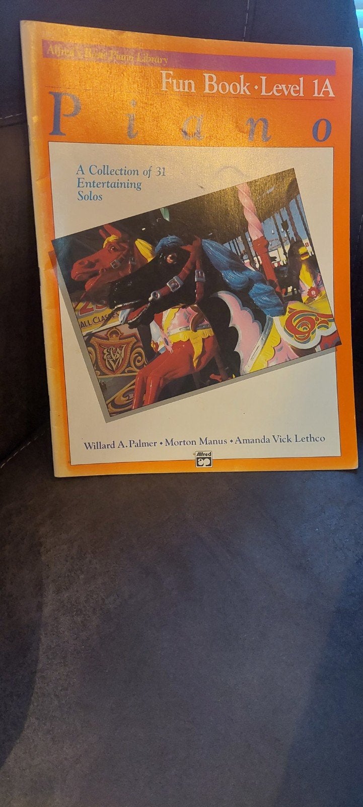 ALFRED'S BASIC PIANO LIBRARY LESBOEK FUN  LEVEL 1A LIEDJES, Gebruikt, Overige genres, Les of Cursus, Ophalen of Verzenden