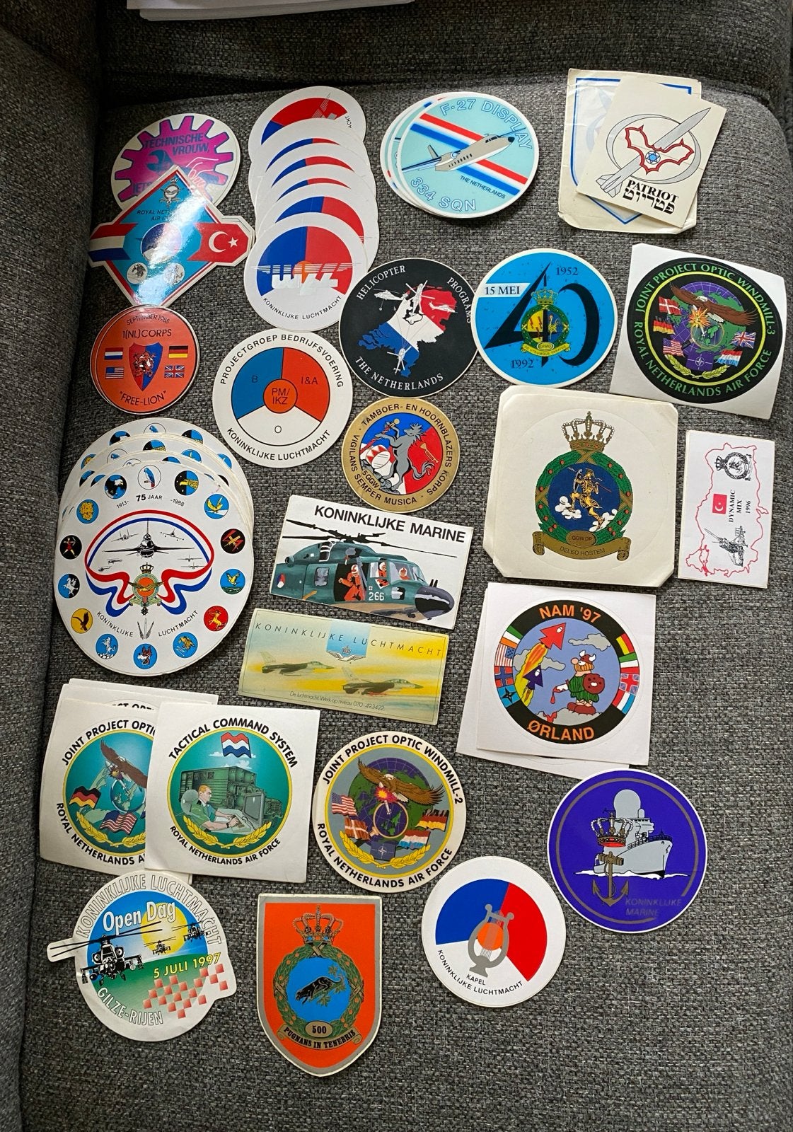 64 Koninklijke Luchtmacht en Marine stickers, Ophalen of Verzenden, Nieuw, Overige typen