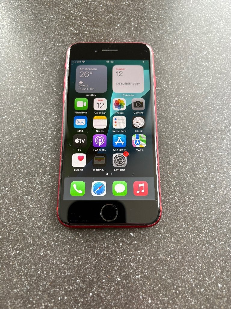 iPhone SE (2020) Rood 64 GB, Gebruikt, Ophalen of Verzenden, 64 GB, 84 %