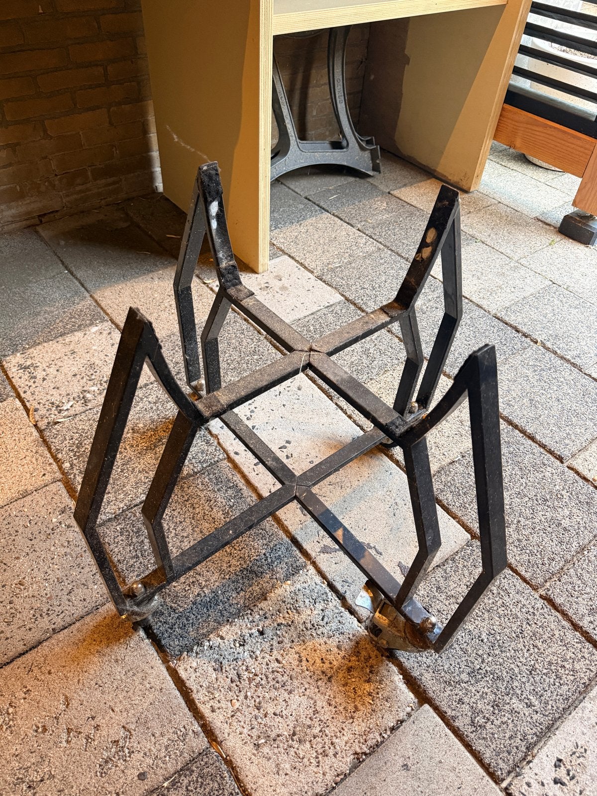 Grill guru large onderstel, Tuin en Terras, Barbecue-accessoires, Ophalen of Verzenden