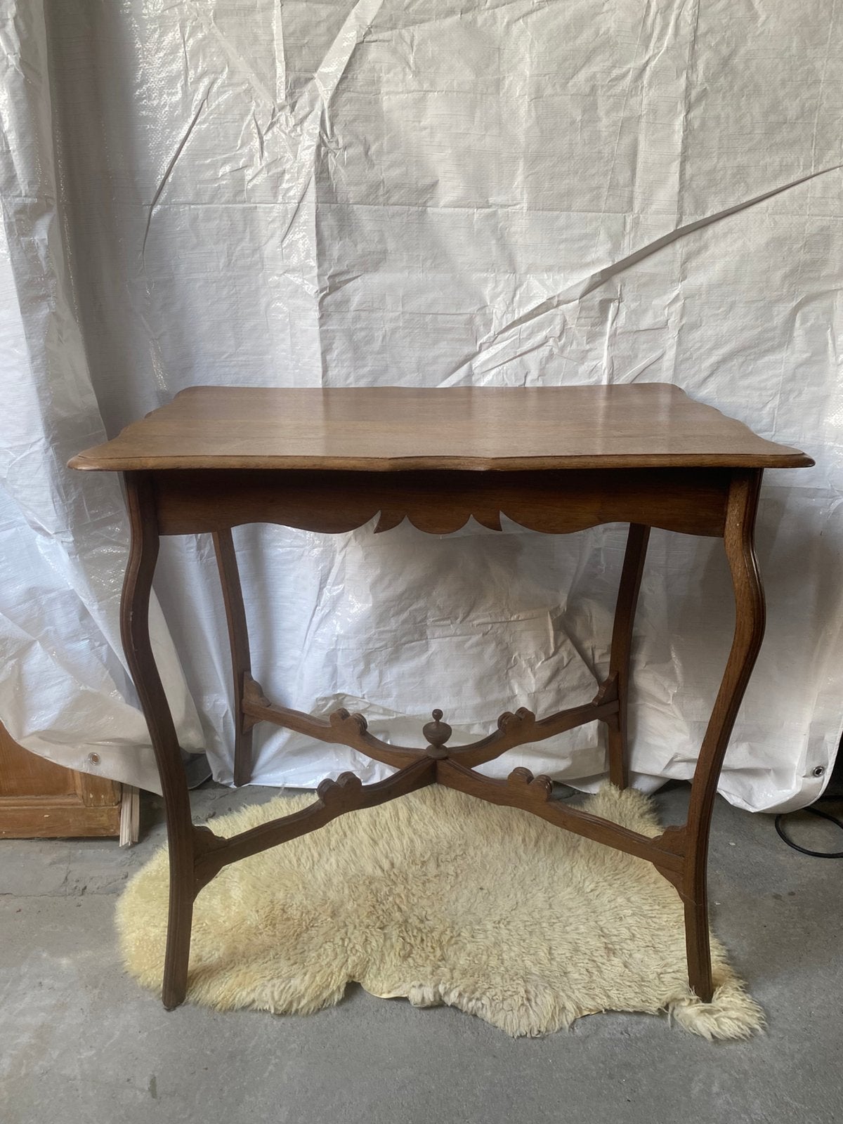 Antieke bjzettafel, Ophalen