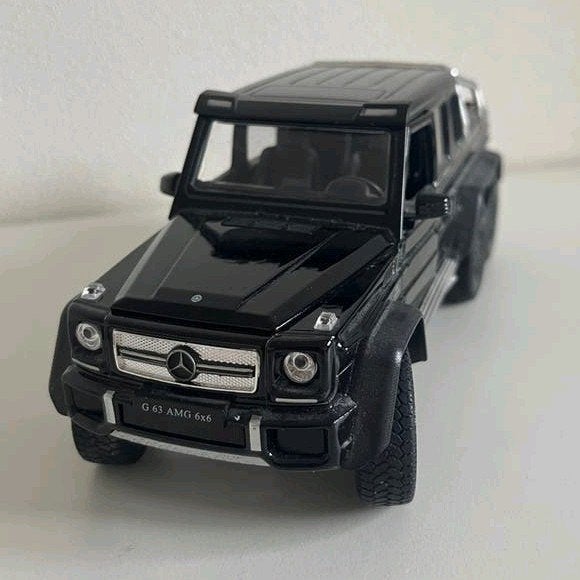 Mercedes G63 AMG 6x6 1:24 Welly, Ophalen of Verzenden, Gebruikt, Auto