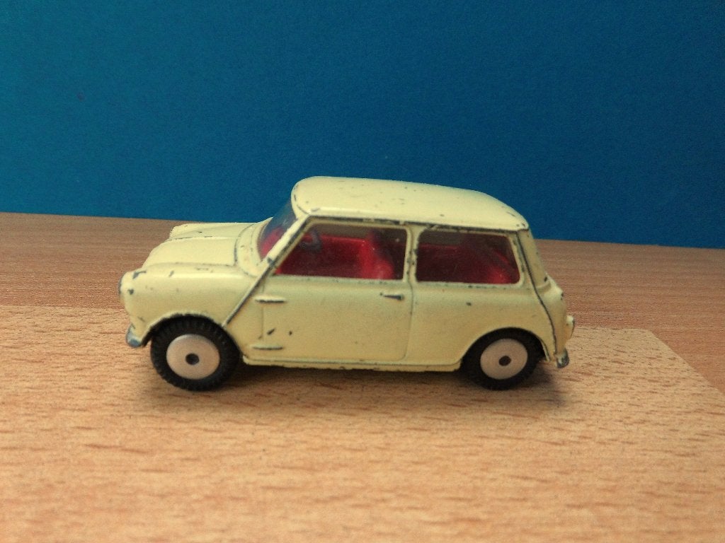 Corgi Toys Austin Seven in licht bespeelde staat, Ophalen of Verzenden, Gebruikt, Auto, Corgi