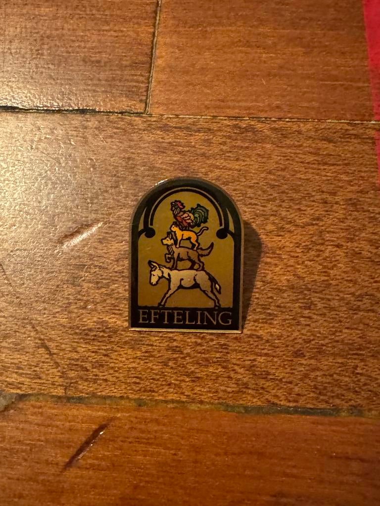Efteling de Bremer smidje pin, Verzamelen, Efteling, Ophalen of Verzenden, Nieuw, Button of Speldje