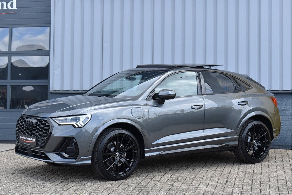 Audi Q3 Sportback 45 TFSI e S-Line 245 Pk Pano Navi Sfeer Le, Gebruikt, Zwart, Leder en Stof, 245 pk