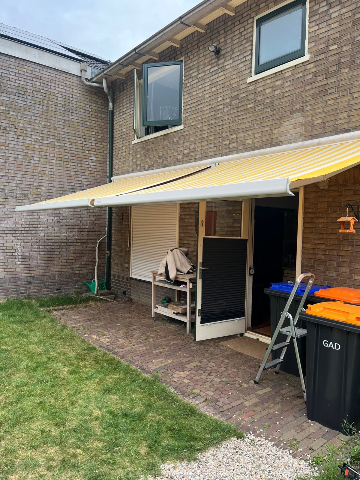 Brustor elektrisch bedienbare zonneschermen, Tuin en Terras, Zonneschermen, Ophalen, Elektrisch, Zo goed als nieuw, 150 tot 300 cm