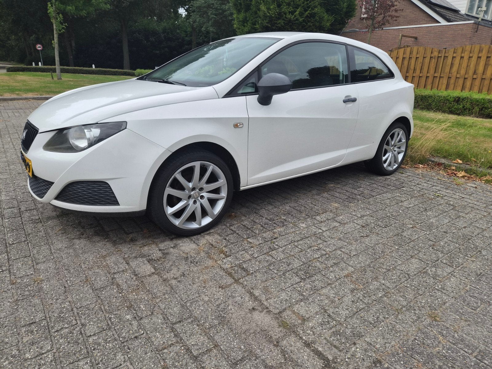 Tagus 17-inch lichtmetalen velgen 5x100 met nieuwe banden, Auto-onderdelen, Banden en Velgen, Ophalen, 215 mm, Velg(en), Nieuw