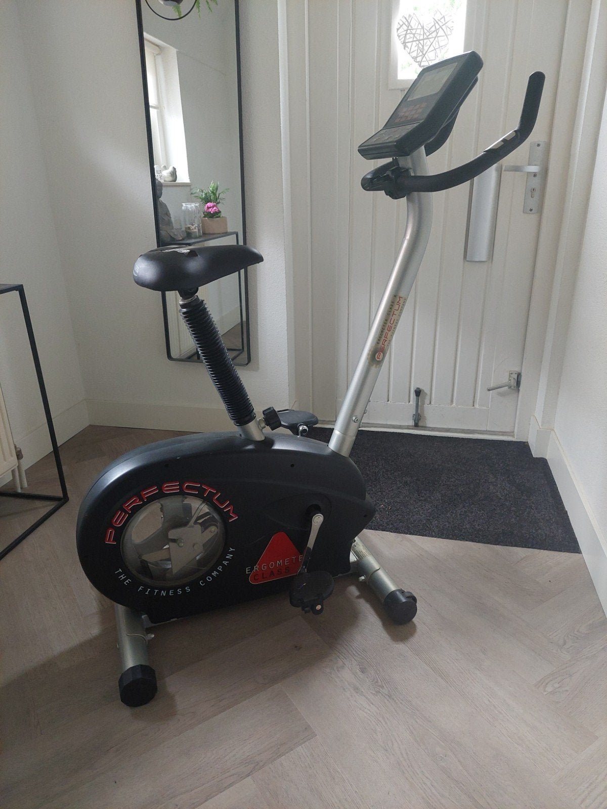 Perfectum Ergometer Class Hometrainer - Zo goed als nieuw, Ophalen, Gebruikt, Metaal, Hometrainer