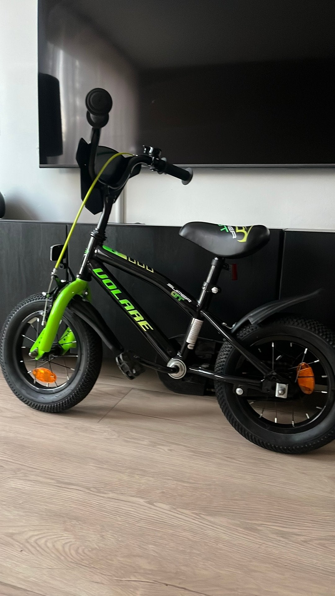 12 inch fiets, Fietsen en Brommers, Fietsen | Kinderfietsjes, Ophalen, Zo goed als nieuw, Minder dan 16 inch, Zijwieltjes