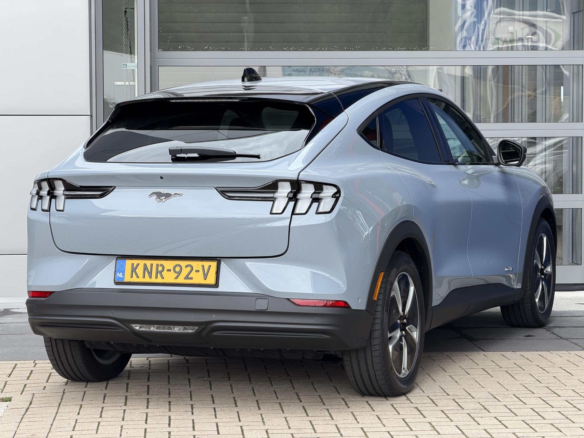 Ford Mustang Mach-E Standard RWD 73 kWh | 470 km WLTP | Uit, Auto's, 12 maanden, 32 min, 474 min, 470 km