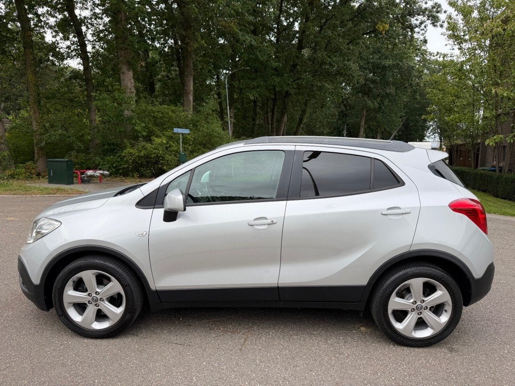 Foto 2 van Opel MOKKA 1.4 T - Fietsendager - Navi - Airco - Cruise !!!