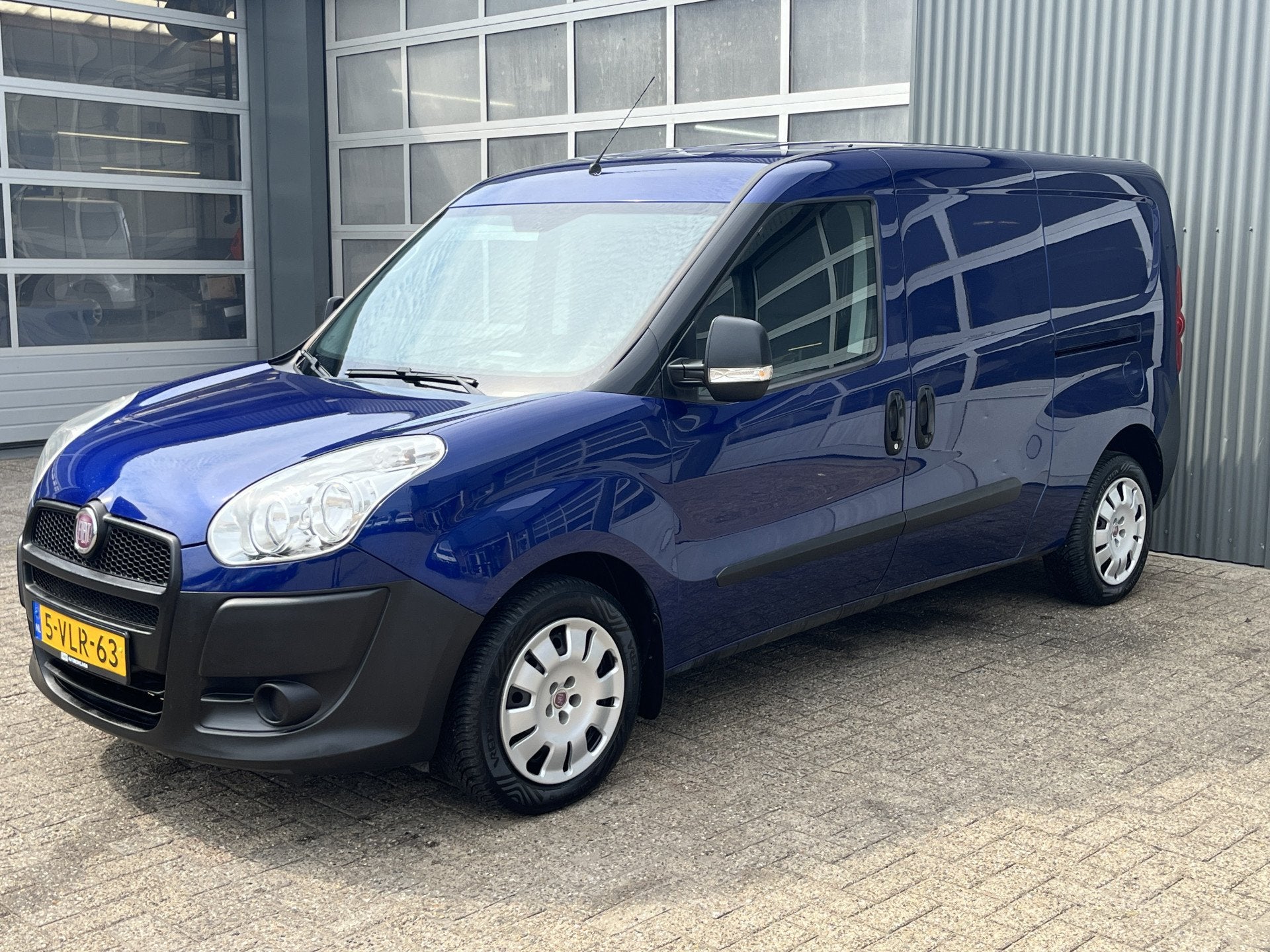 Fiat Doblò Cargo 1.4 SX Maxi Dubbele schuifdeur L2 H1 Airco, Auto's, Voorwielaandrijving, Euro 5, Stof, Gebruikt