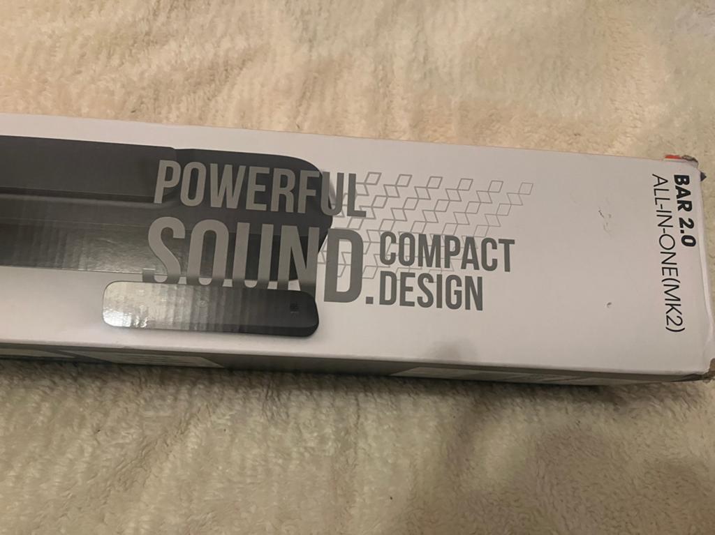 Jbl soundbar box nieuw in doos, Sieraden, Tassen en Uiterlijk, Uiterlijk | Parfum, Ophalen of Verzenden, Zo goed als nieuw