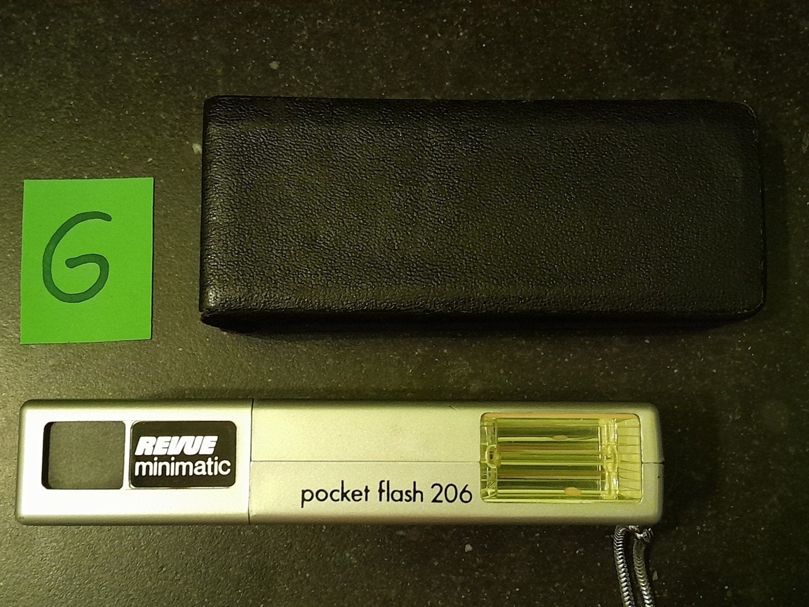Revue Minimatic Pocket Flash 206 ~ fotografie boeken ea, Verzamelen, Ophalen of Verzenden