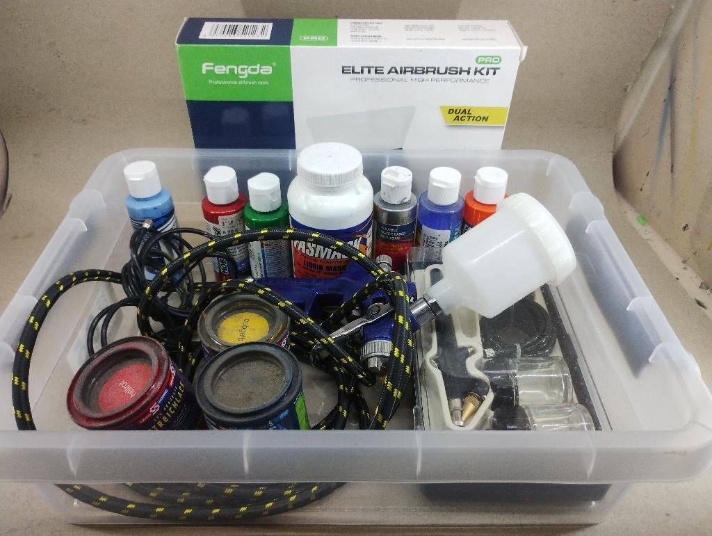 3x Airbrush set plus verf, Ophalen of Verzenden, Zo goed als nieuw, Airbrush en Toebehoren