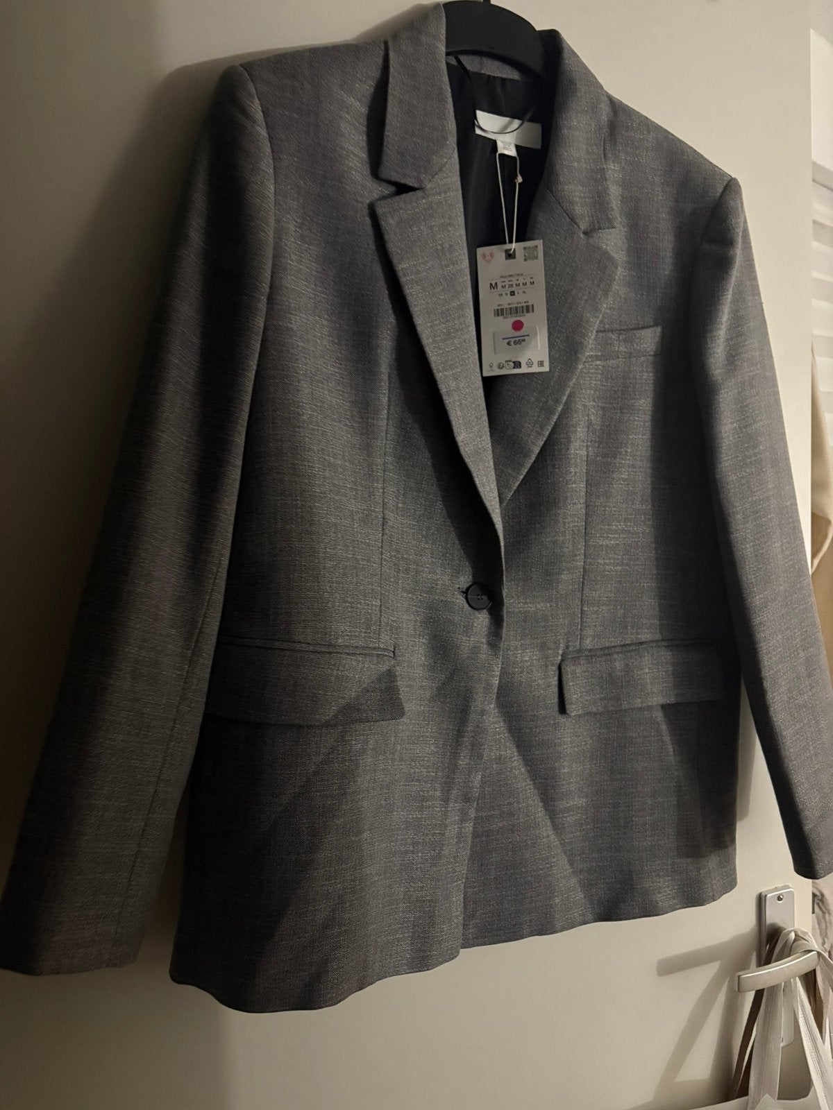 Grijze blazer nieuw van zara met prijskaartje, Ophalen of Verzenden, Zo goed als nieuw, Grijs