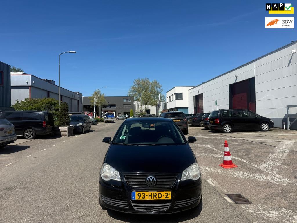 Volkswagen Polo 1.2-12V Comfortline, Auto's, Voorwielaandrijving, 540 kg, 1198 cc, Zwart