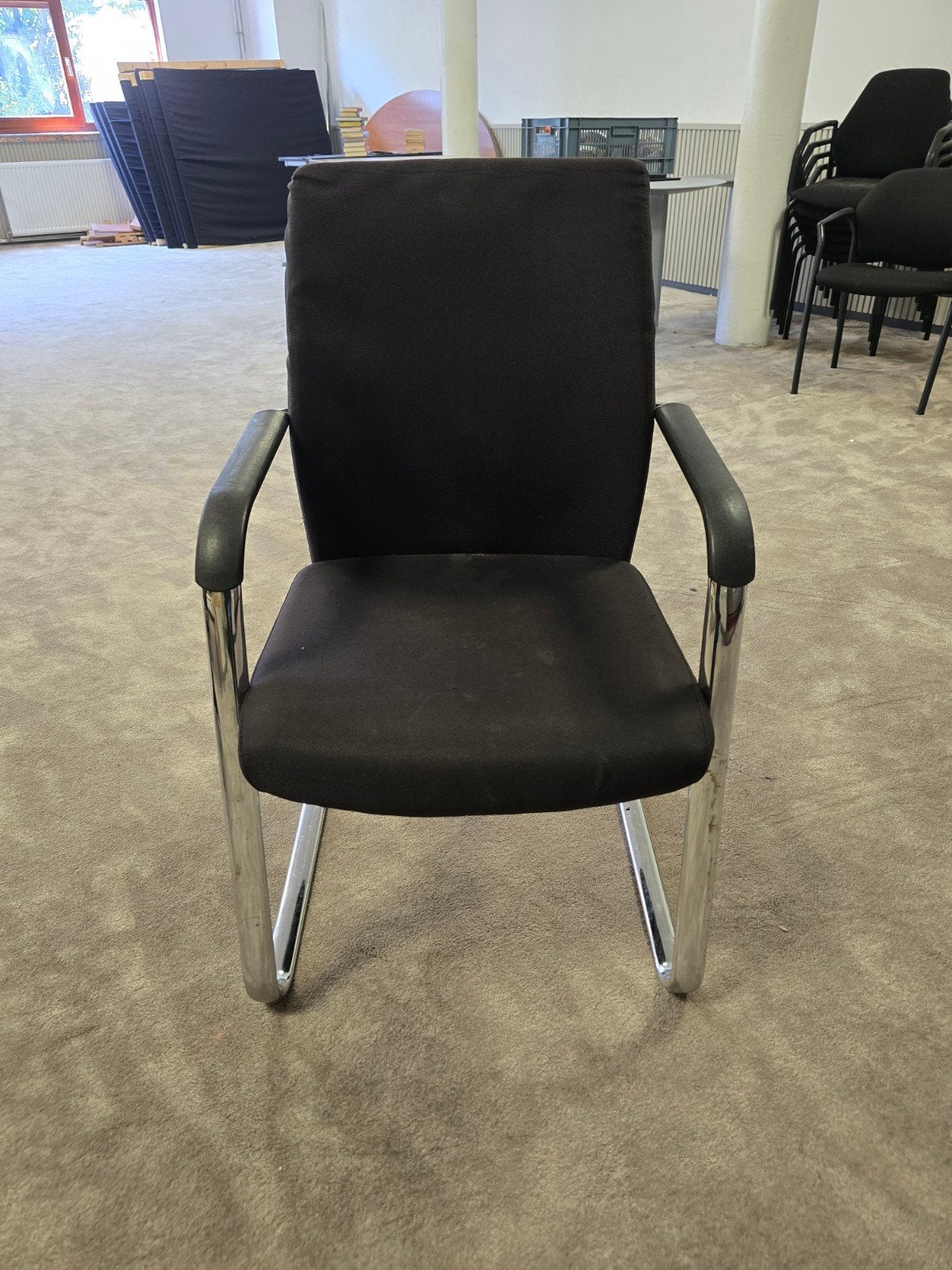 4 comfortabele All Tec kantoor- en vergaderstoelen, Gebruikt, Zwart, Ophalen of Verzenden, Metaal