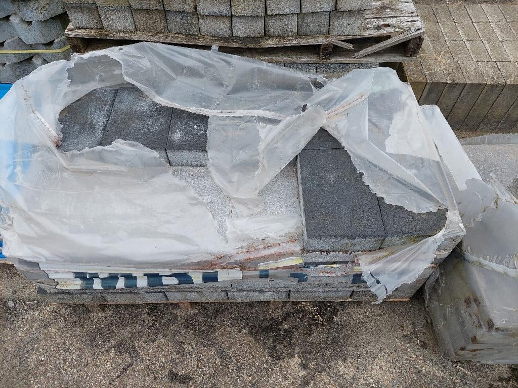 C30. Restpartij GeoKlinker Plus 20x30x8, Milano (3,4m²), Ophalen, Info@mbituin.nl, Klinkers, Nieuw