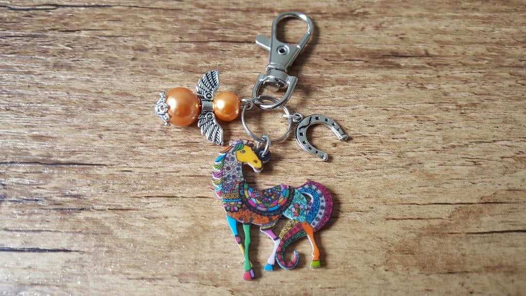 Sleutelhanger paarden pony horse A cartoon beschermengeltje, Dieren en Toebehoren, Verzenden, Nieuw, Recreatie