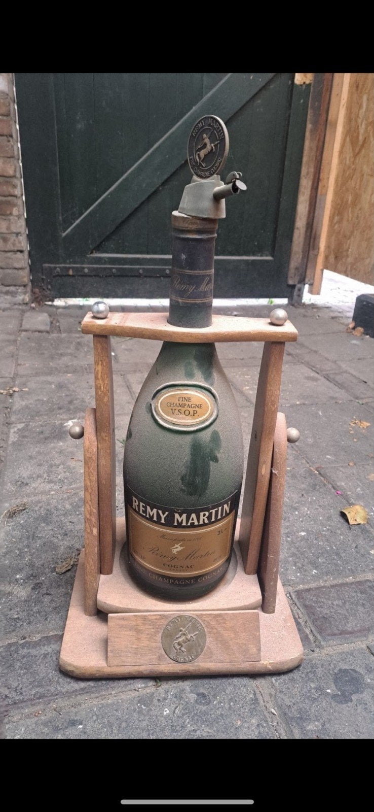 Vintage Remy Martin V.S.O.P. Cognac Fles met Dispenser, Ophalen