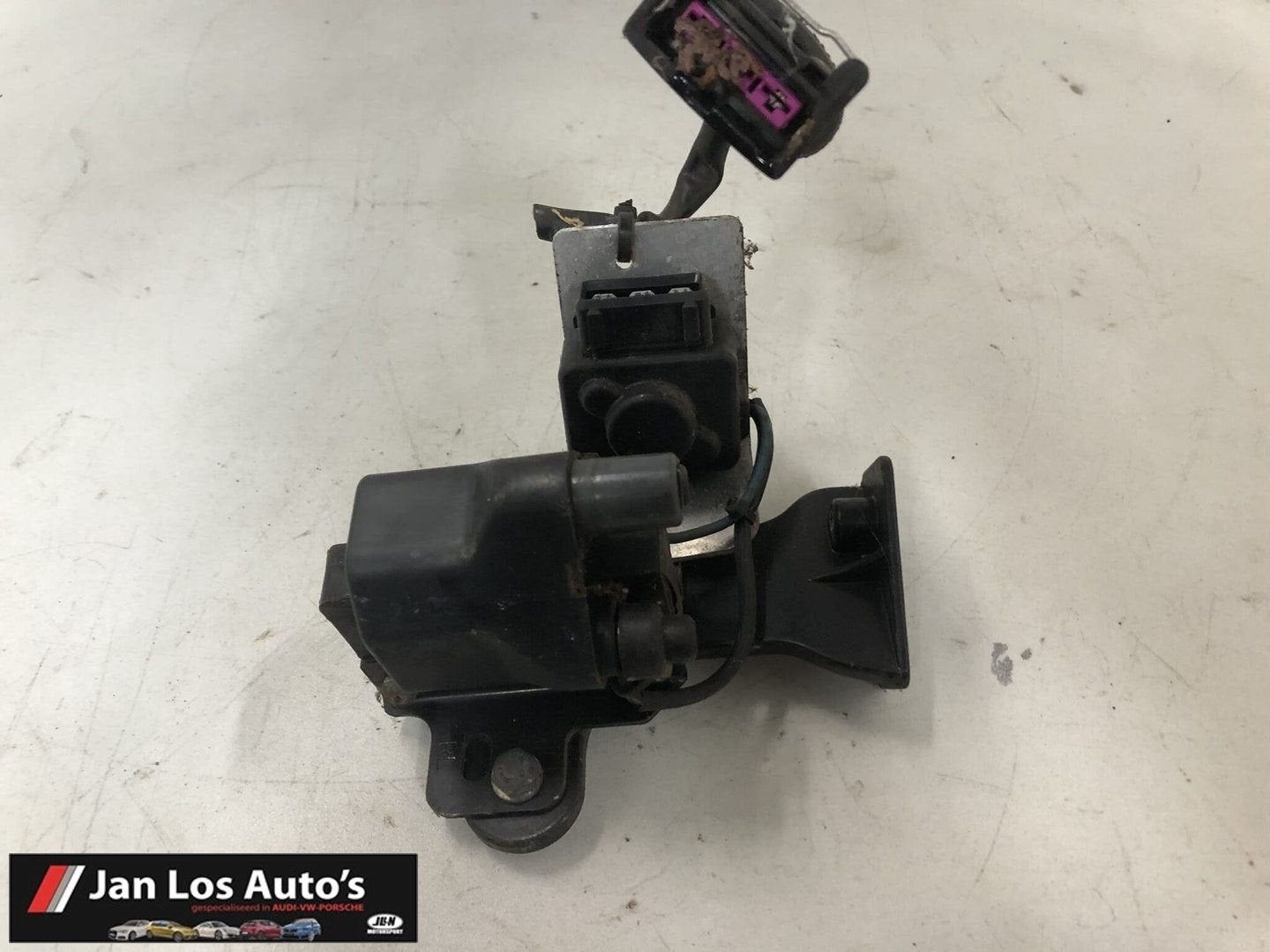 Bobine Audi V8 443905105E, Gebruikt, -, -, -