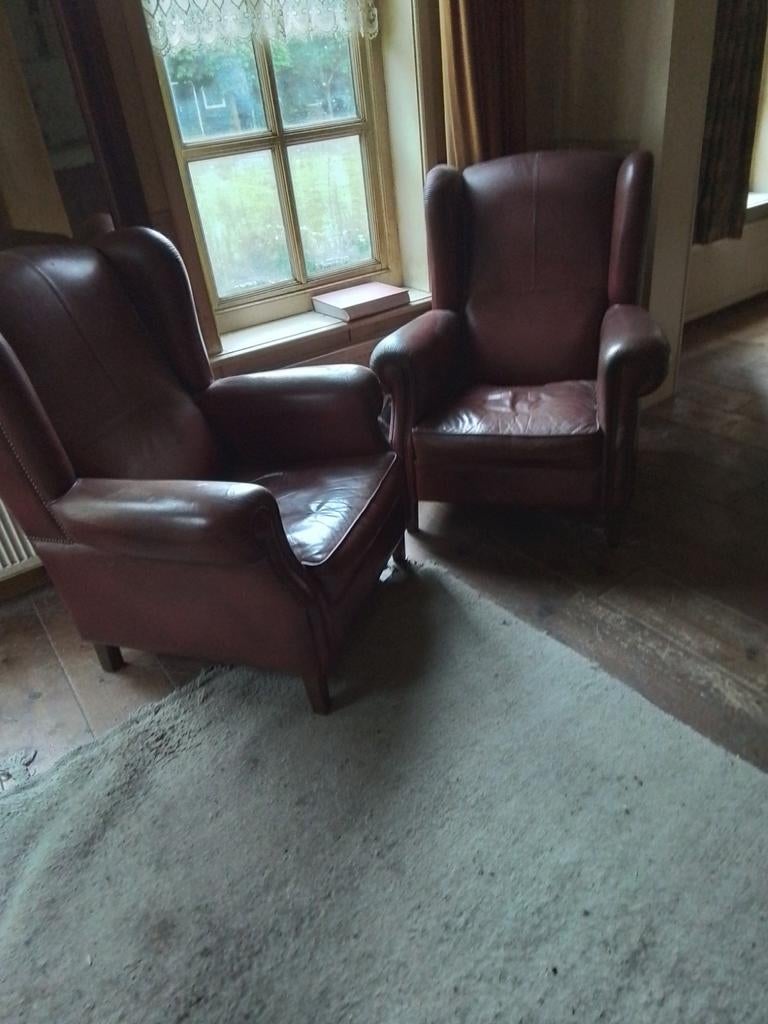 Twee klassieke leren fauteuils - Vintage rood, Ophalen