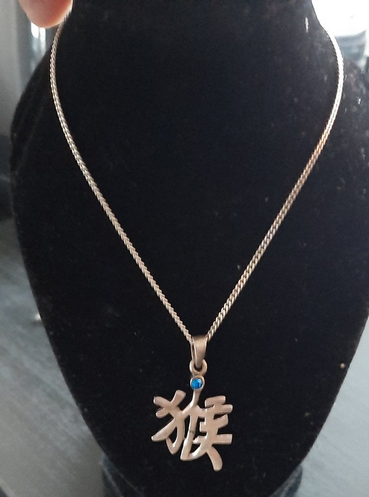 4 kettingen + armband, Ophalen of Verzenden, Gebruikt, Zilver, Overige materialen