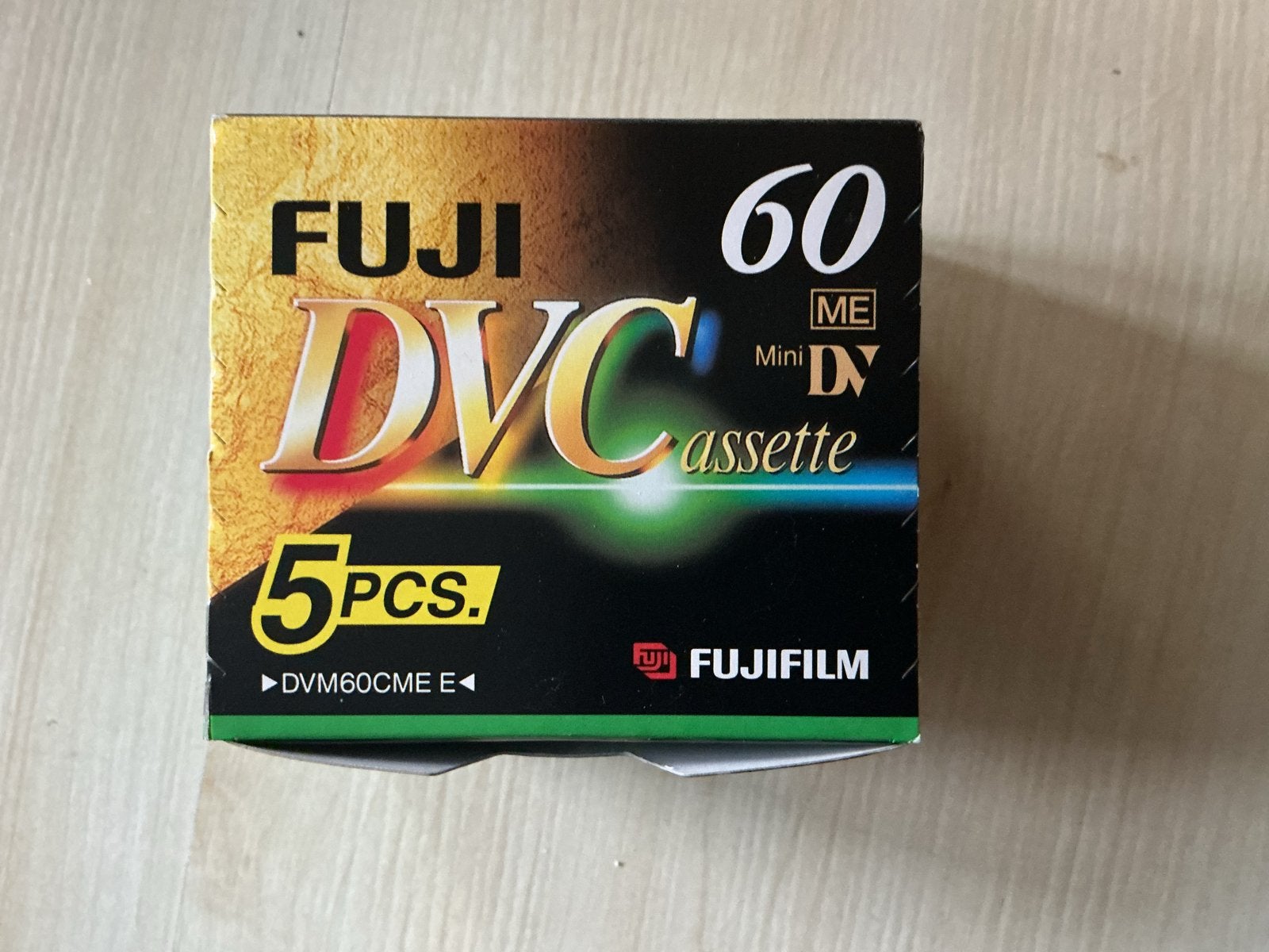 Fuji DVC Mini DV Cassette 60 min - 5 stuks, Overige merken, Mini dv, 20x of meer, Nieuw