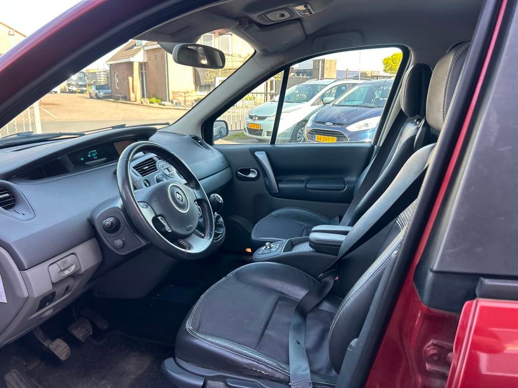 Renault Grand Scénic 2.0-16V Tech Line | NAVI | 7 PERSOONS, Auto's, Voorwielaandrijving, 1998 cc, 135 pk, Gebruikt