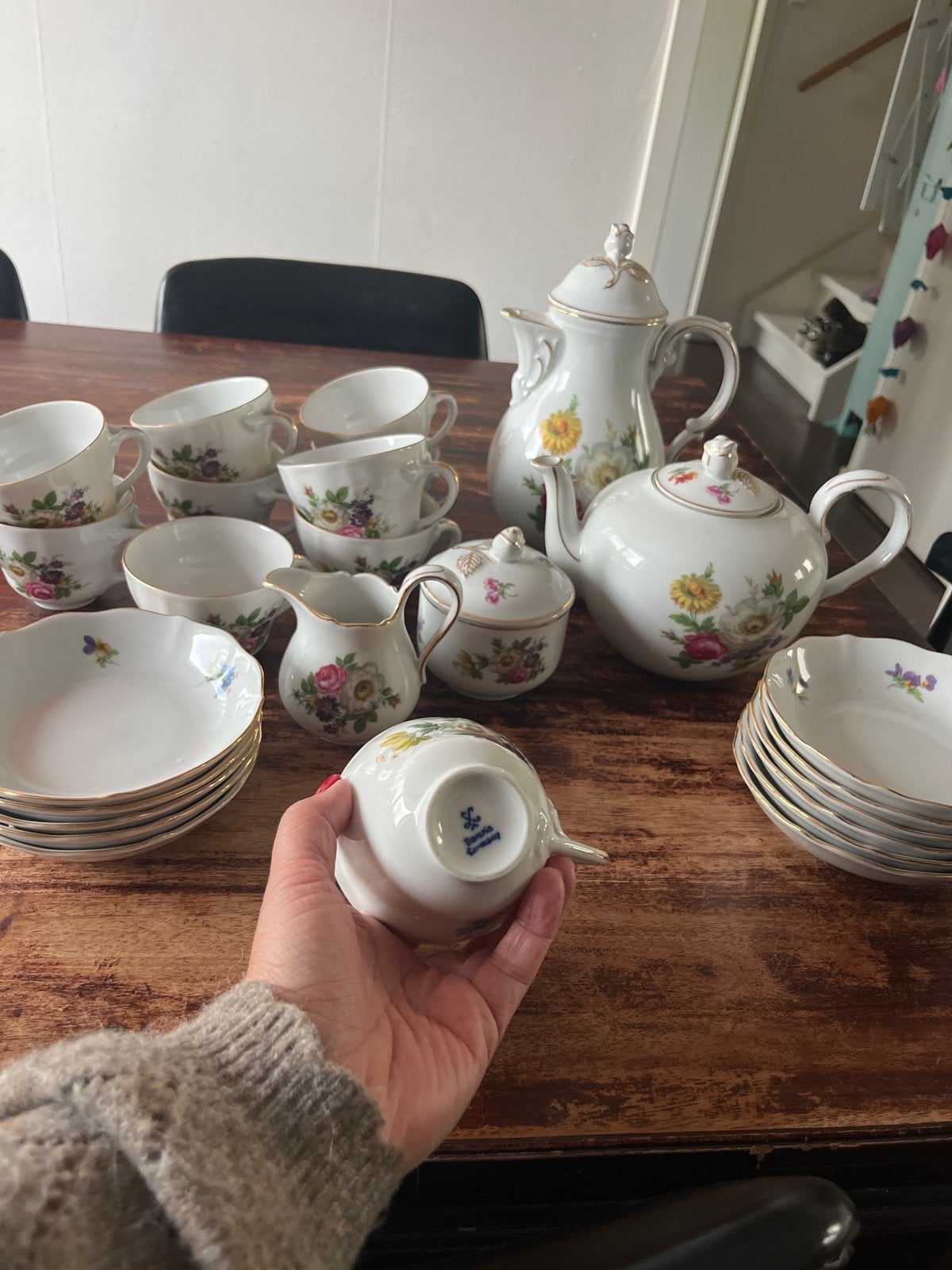 Vkntage Bavaria Germany thee en koffieservies, Ophalen