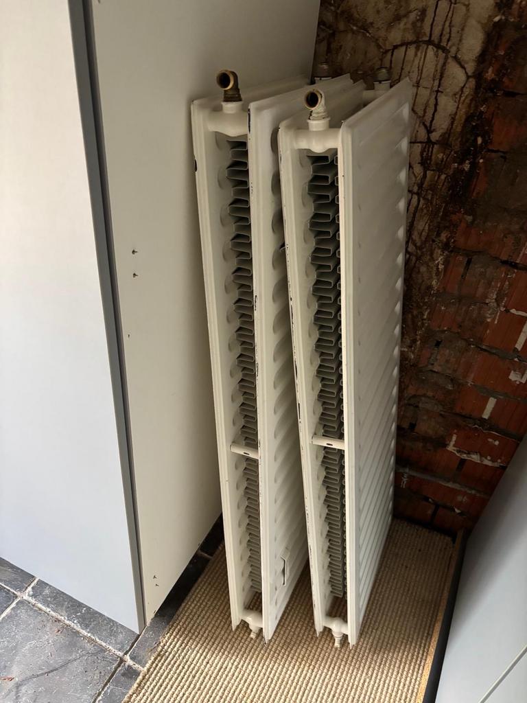 3 witte radiatoren - 2x smal, 1x breed, Ophalen, 30 tot 80 cm, Gebruikt, Radiator