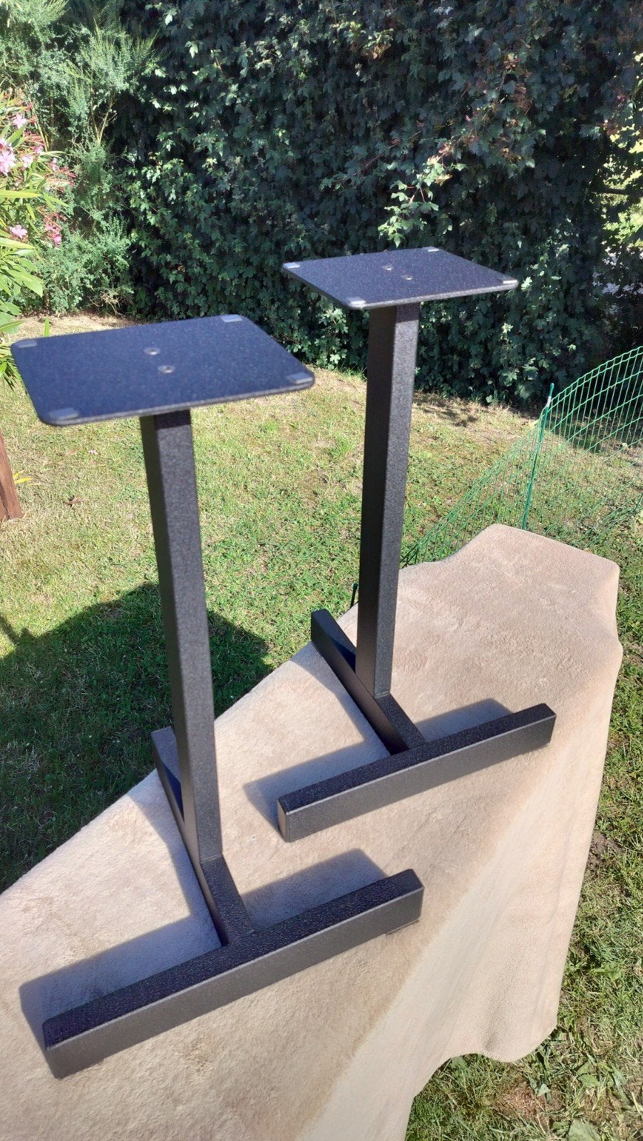 Degelijke Speaker Stands - Zo goed als nieuw, Overige typen, Zo goed als nieuw, Minder dan 60 watt, Ophalen