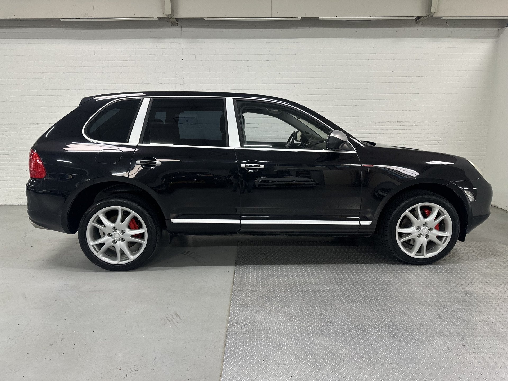 Porsche Cayenne 4.5 Turbo CLIMA / NAVI /CRUISE / LEER, Auto's, Automaat, Cayenne, Gebruikt, 8 cilinders