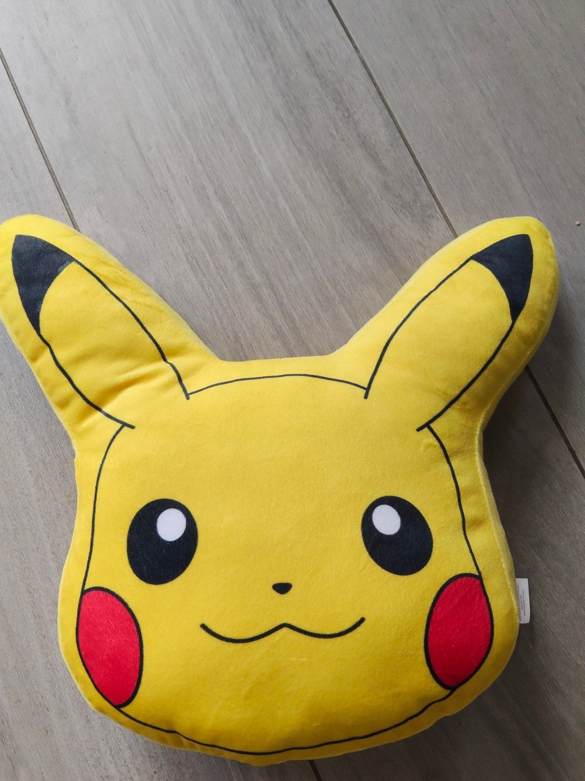 Pikachu knuffel kussen, Ophalen of Verzenden, Zo goed als nieuw, Overige typen, Overige merken